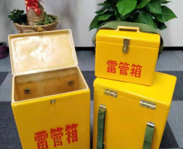 贵德玻璃钢雷管箱有哪些特点